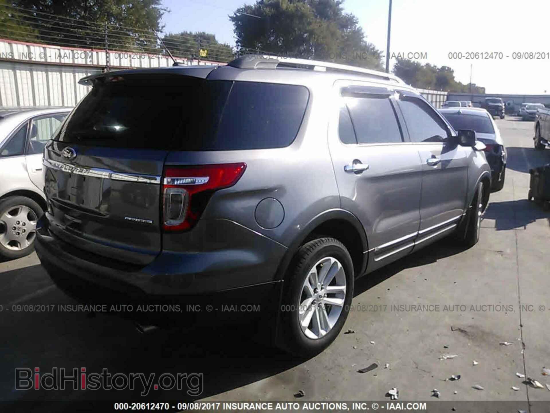 2013 Ford Explorer - VIN: 1FM5K7D86DGC85286 - Photo 4