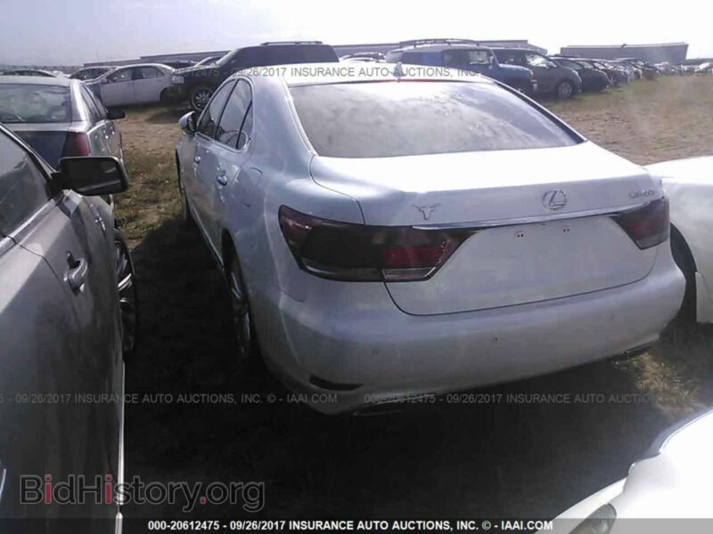 2013 Lexus LS (VIN JTHBL5EF6D5116109) — photo 3 of 10