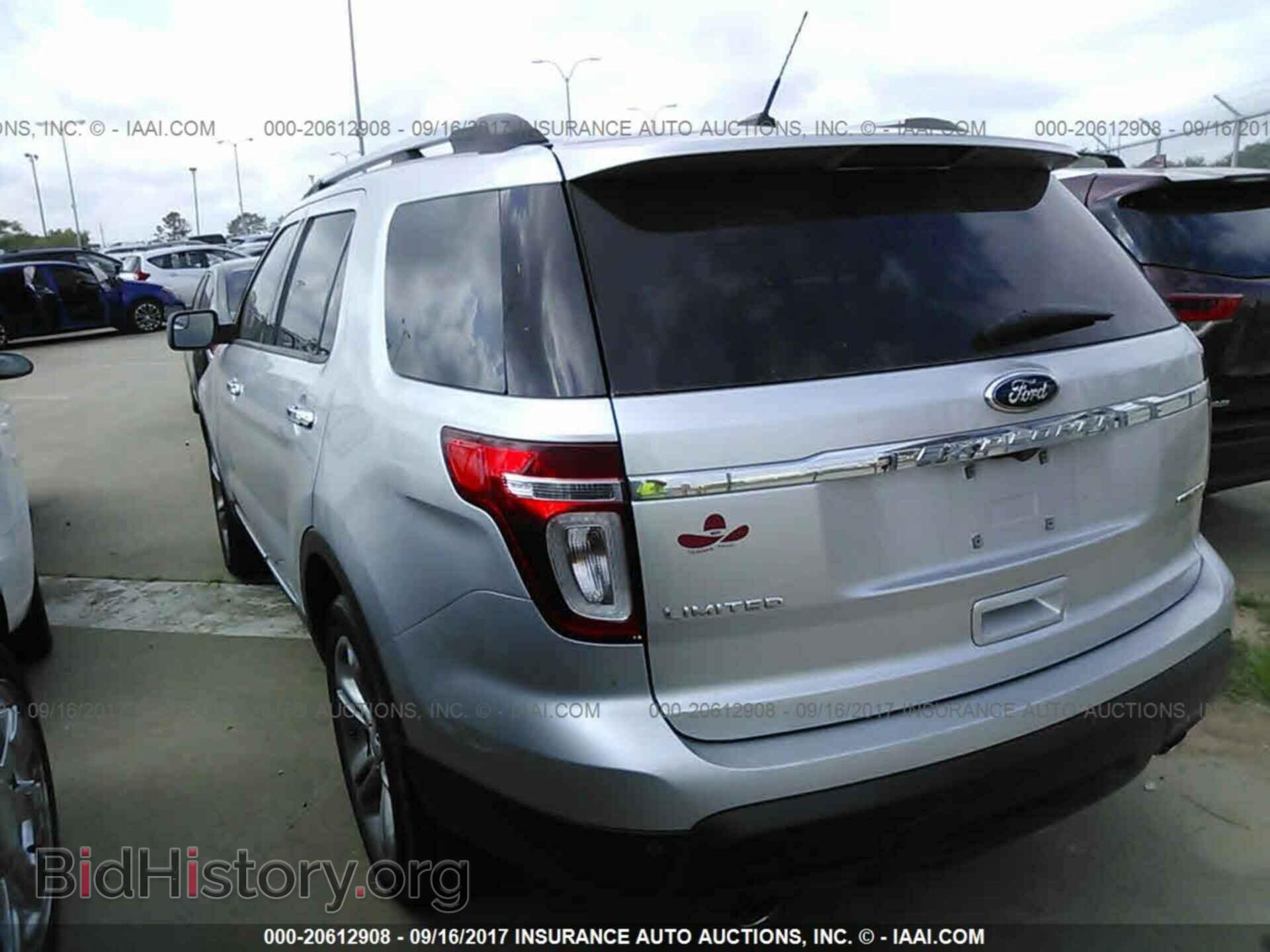 2013 Ford Explorer - VIN: 1FM5K7F82DGA38313 - Photo 3