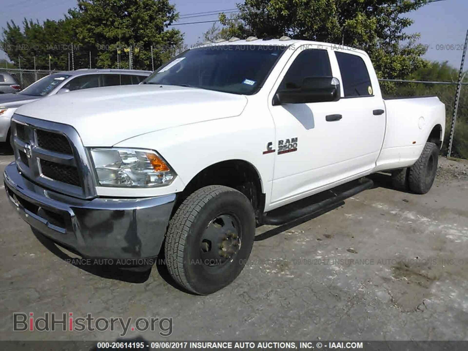 2013 Ram 3500 - VIN: 3C63RRGL7DG585580 - Фото 2