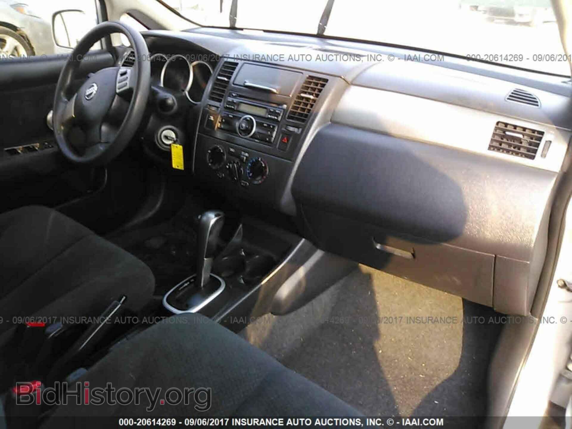 2011 Nissan Versa - VIN: 3N1BC1CP2BL370468 - Фото 5