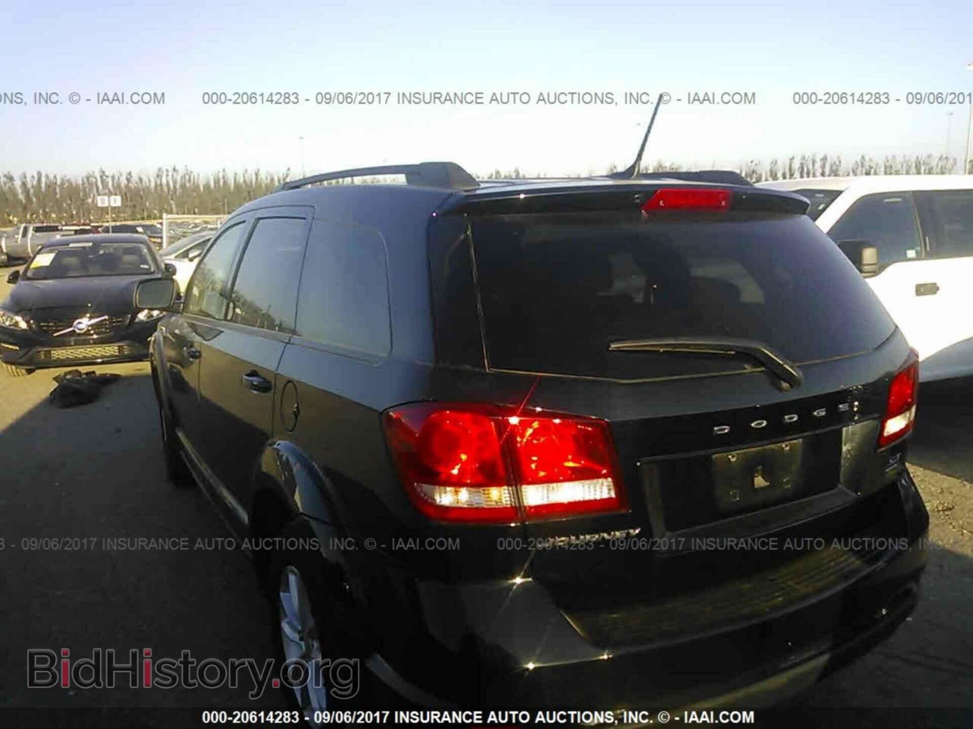 2017 Dodge Journey - VIN: 3C4PDCBG3HT521629 - Фото 3