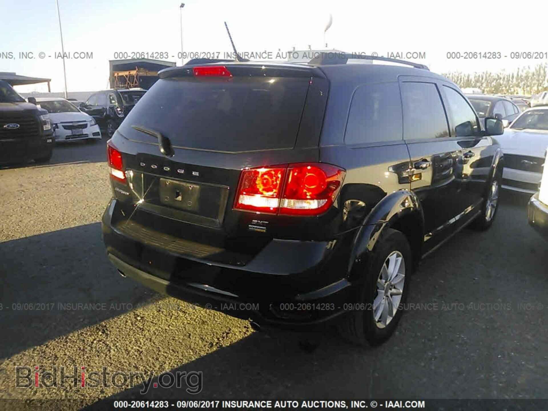 2017 Dodge Journey - VIN: 3C4PDCBG3HT521629 - Фото 4