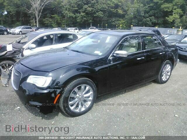 2017 Chrysler 300c - VIN: 2C3CCAKG1HH552543 - Фото 2
