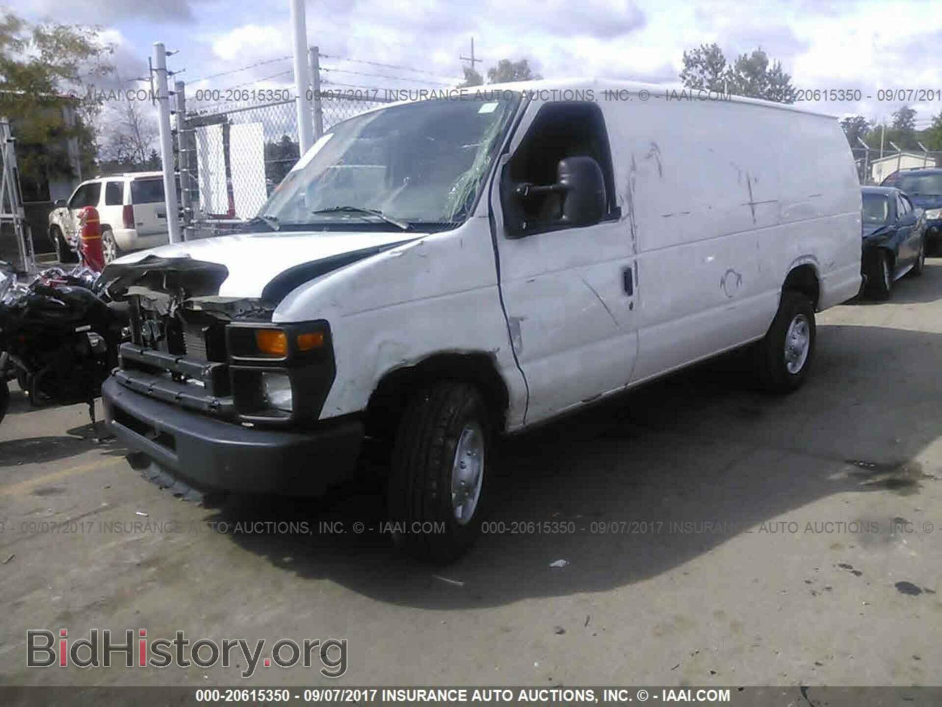 2012 Ford Econoline - VIN: 1FTNS2EW2CDA75983 - Photo 2