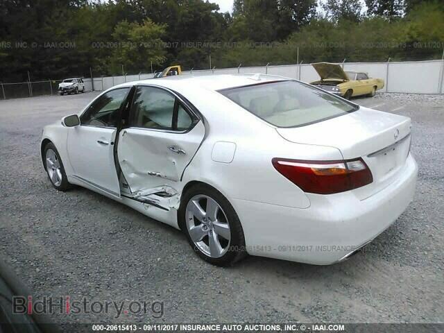 2011 Lexus Ls - VIN: JTHBL5EF9B5104016 - Photo 3