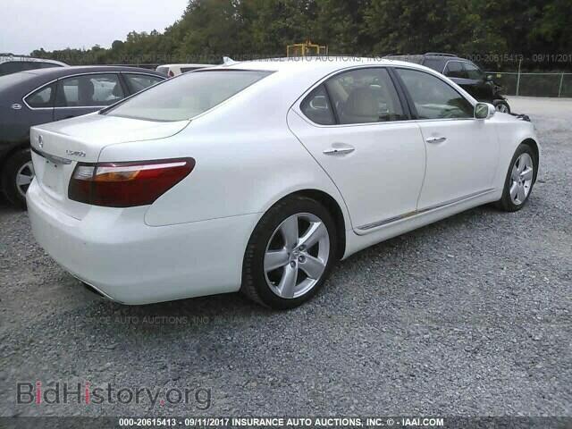 2011 Lexus Ls - VIN: JTHBL5EF9B5104016 - Photo 4