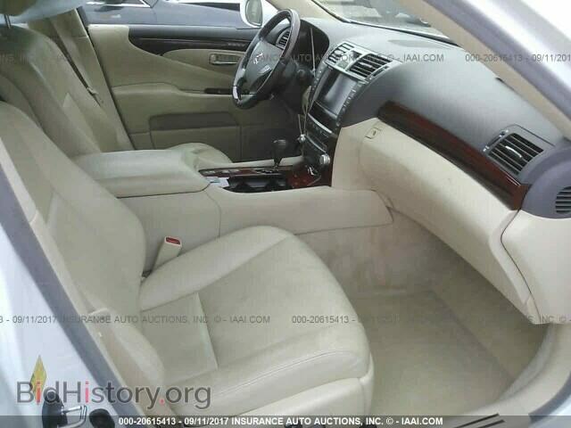 2011 Lexus Ls - VIN: JTHBL5EF9B5104016 - Photo 5