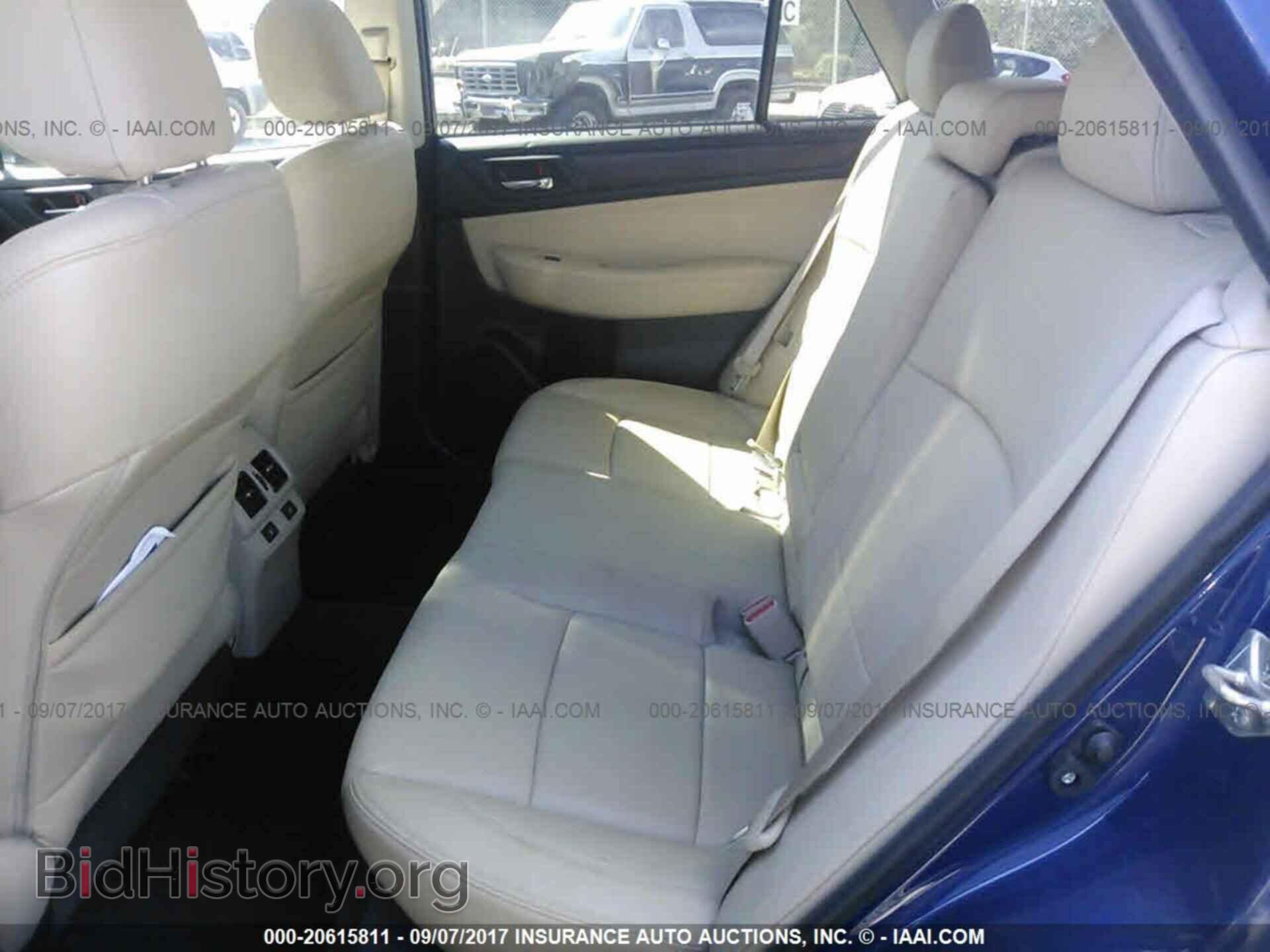 2015 Subaru Outback - VIN: 4S4BSBLC4F3214965 - Photo 8