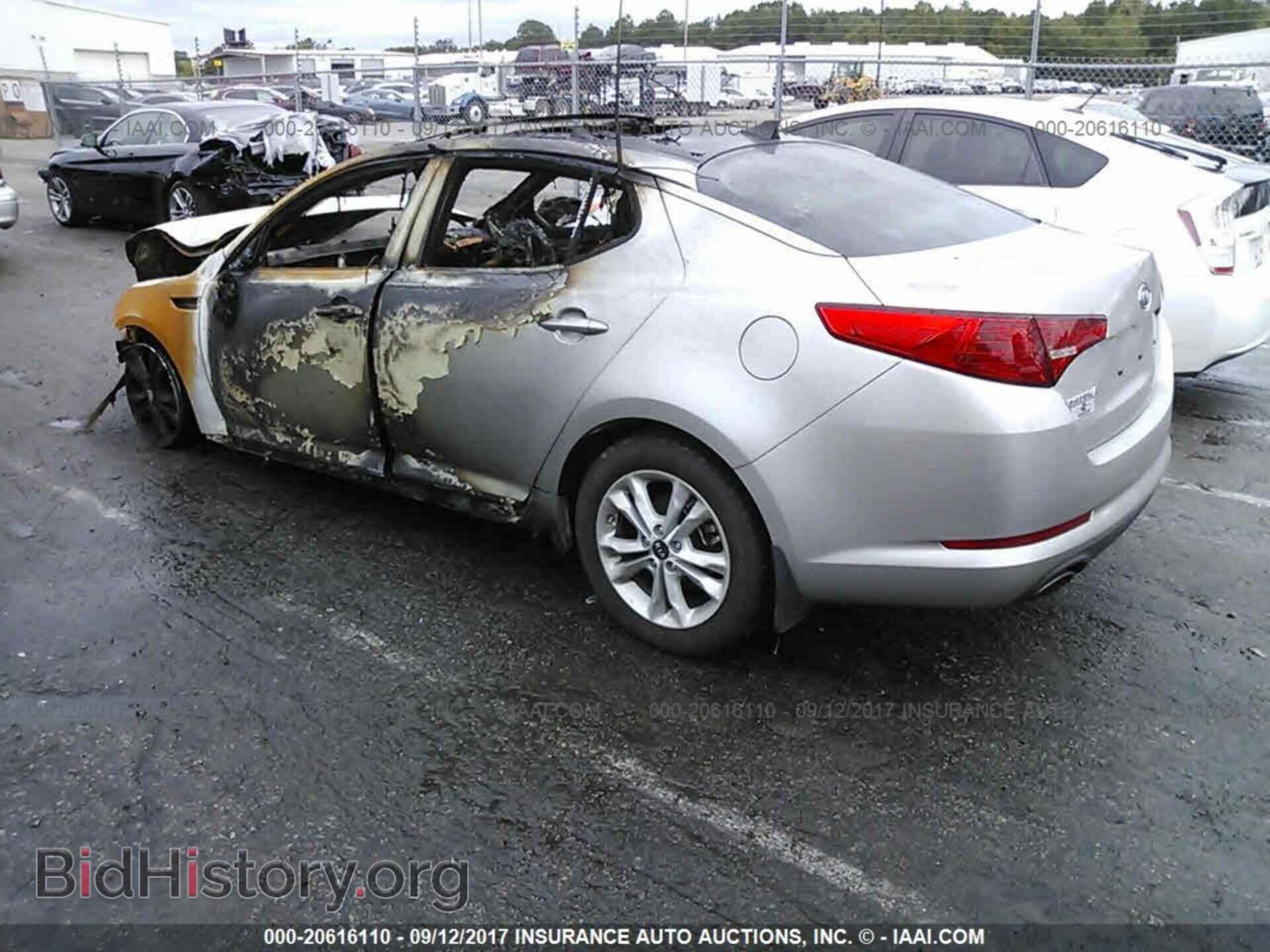 2011 Kia Optima - VIN: KNAGN4A73B5104357 - Фото 3