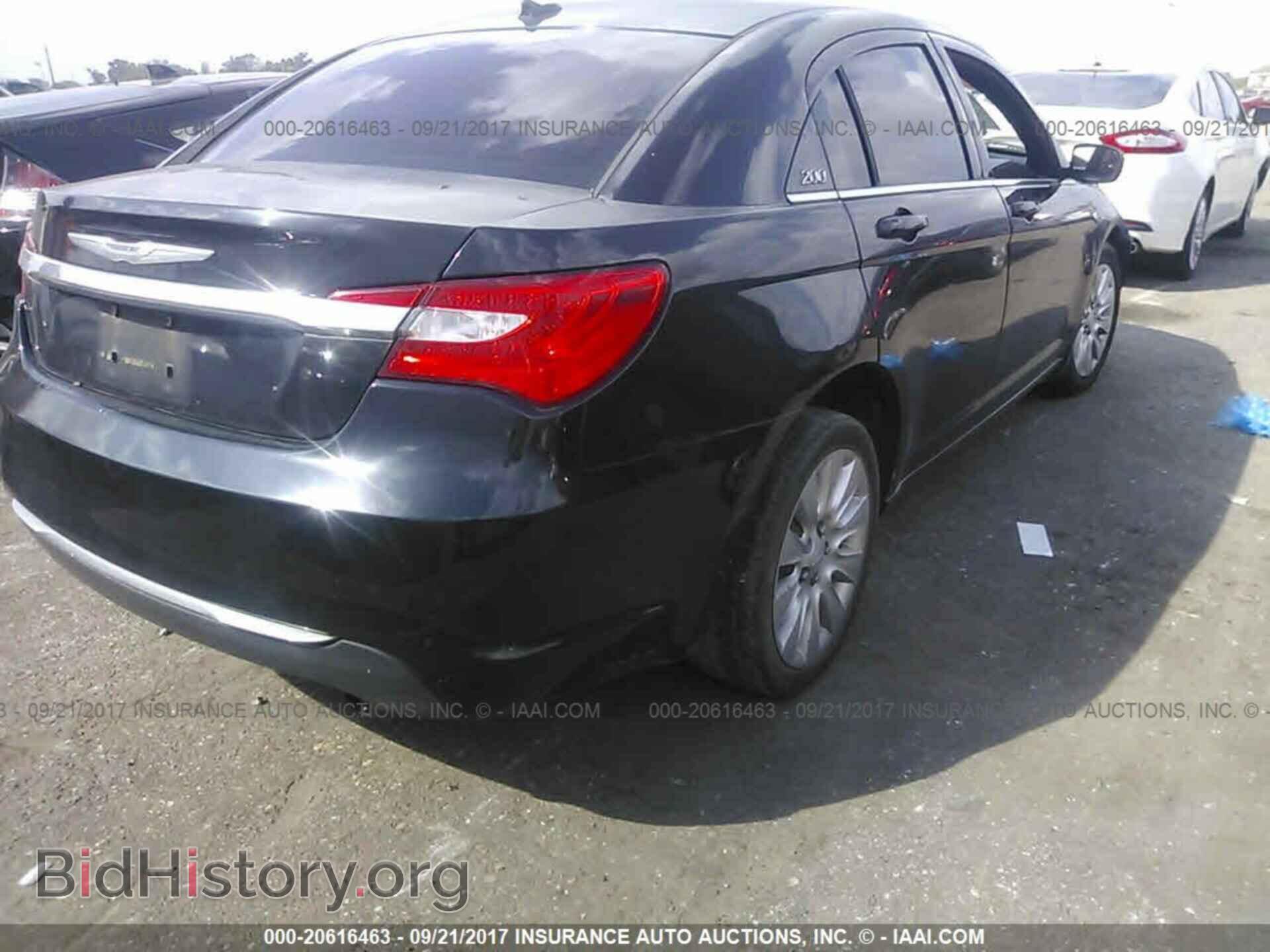 2012 Chrysler 200 - VIN: 1C3CCBAB7CN204189 - Фото 4