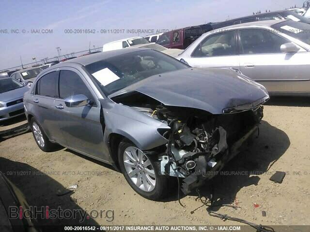 Photo 1C3CCBCG4DN514925 - Chrysler 200 2013