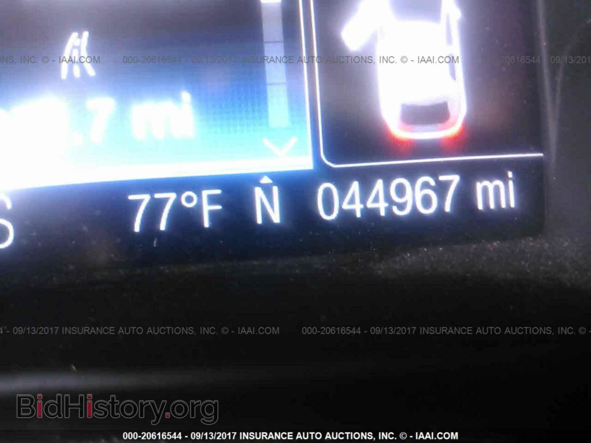 2012 Ford Focus - VIN: 1FAHP3N22CL327504 - Photo 7
