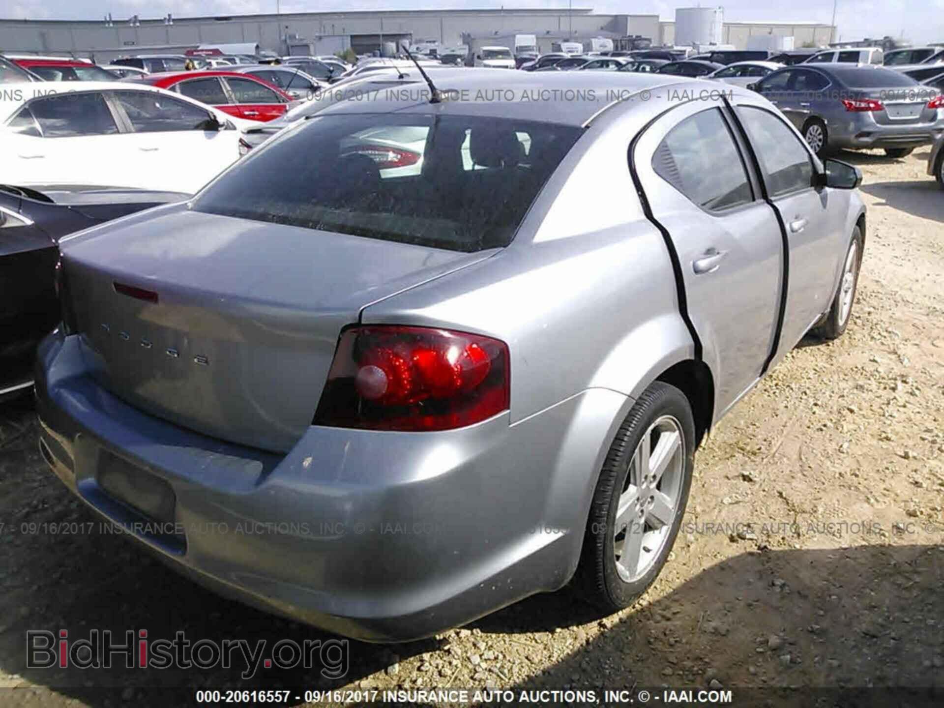 2013 Dodge Avenger - VIN: 1C3CDZAB7DN649152 - Photo 4