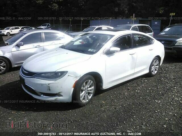 2015 Chrysler 200 - VIN: 1C3CCCABXFN654655 - Photo 2