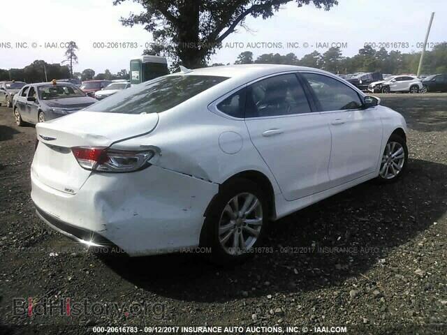 2015 Chrysler 200 - VIN: 1C3CCCABXFN654655 - Photo 4