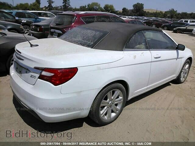 2013 Chrysler 200 - VIN: 1C3BCBEB0DN524073 - Фото 4