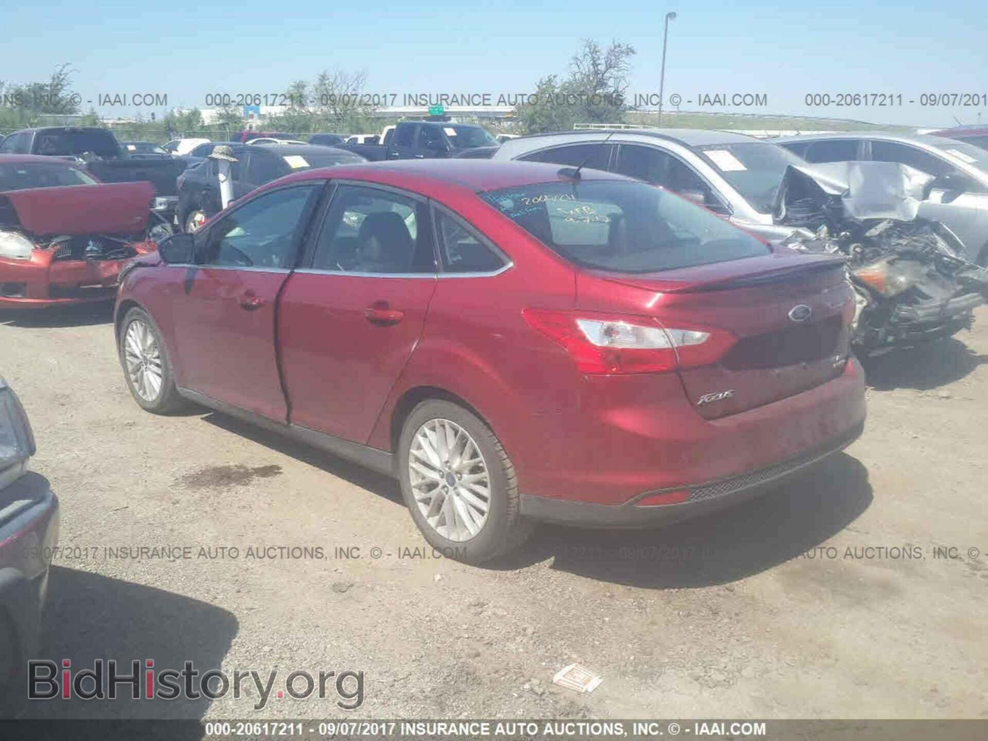 2013 Ford Focus - VIN: 1FADP3J28DL209981 - Фото 3