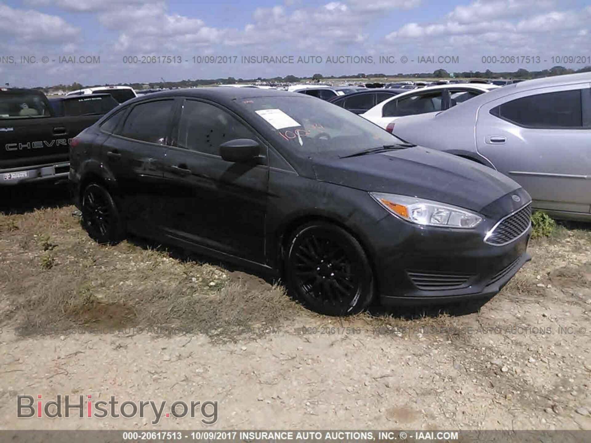 Photo 1FADP3E27FL287200 - Ford Focus 2015