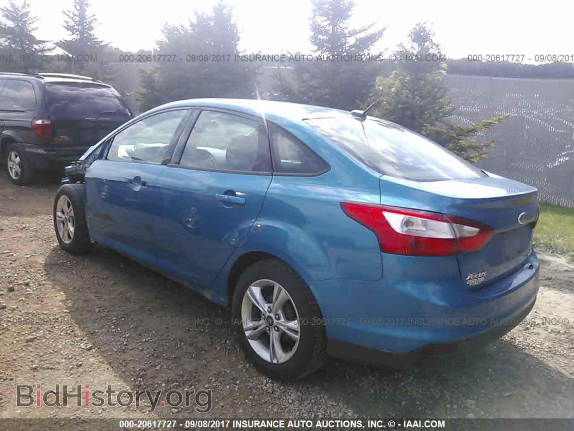 2014 Ford Focus - VIN: 1FADP3F25EL105572 - Фото 3