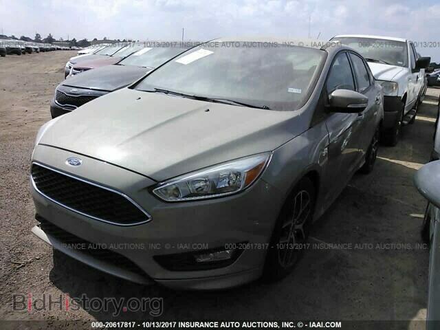 2015 Ford Focus - VIN: 1FADP3F25FL274945 - Photo 2