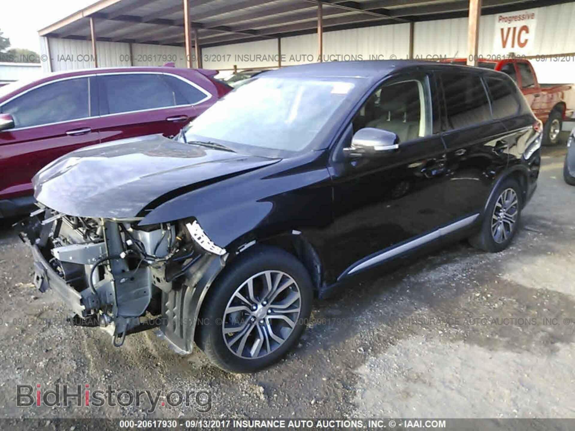 2016 Mitsubishi Outlander - VIN: JA4AD3A30GZ006755 - Фото 2