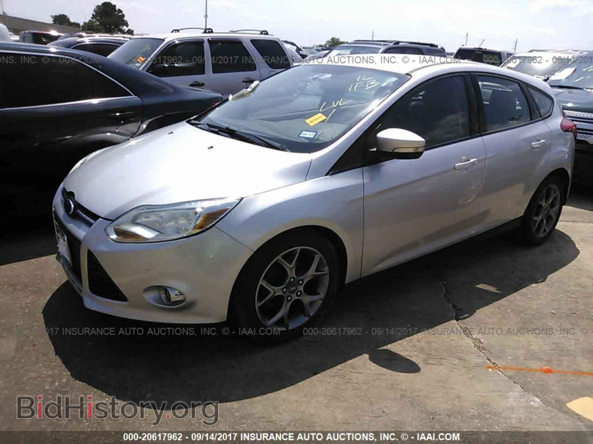 2013 Ford Focus - VIN: 1FADP3K20DL132750 - Photo 2