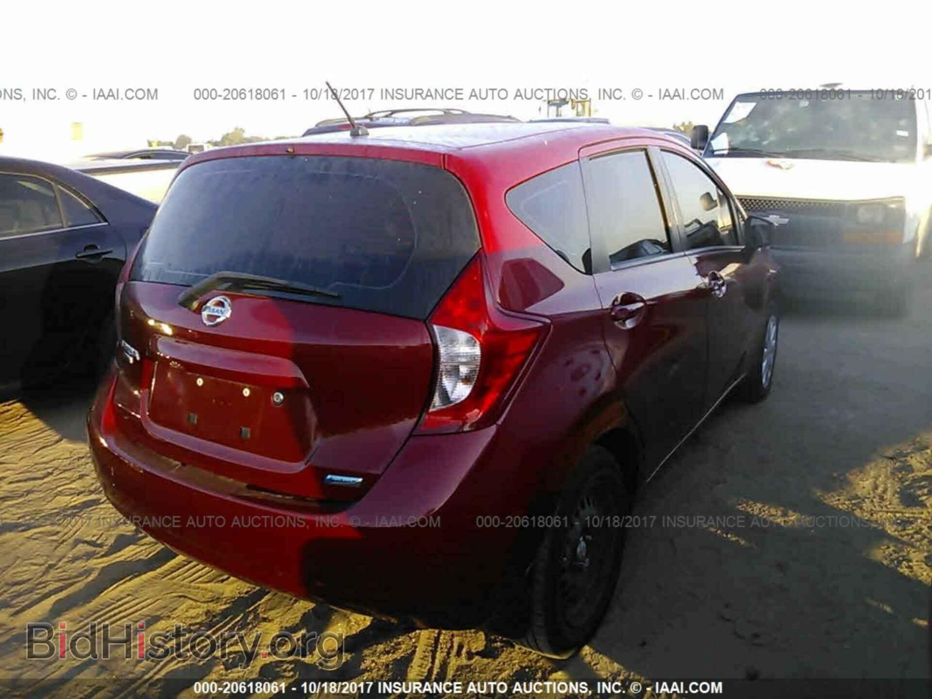 2015 Nissan Versa note - VIN: 3N1CE2CP5FL389395 - Фото 4