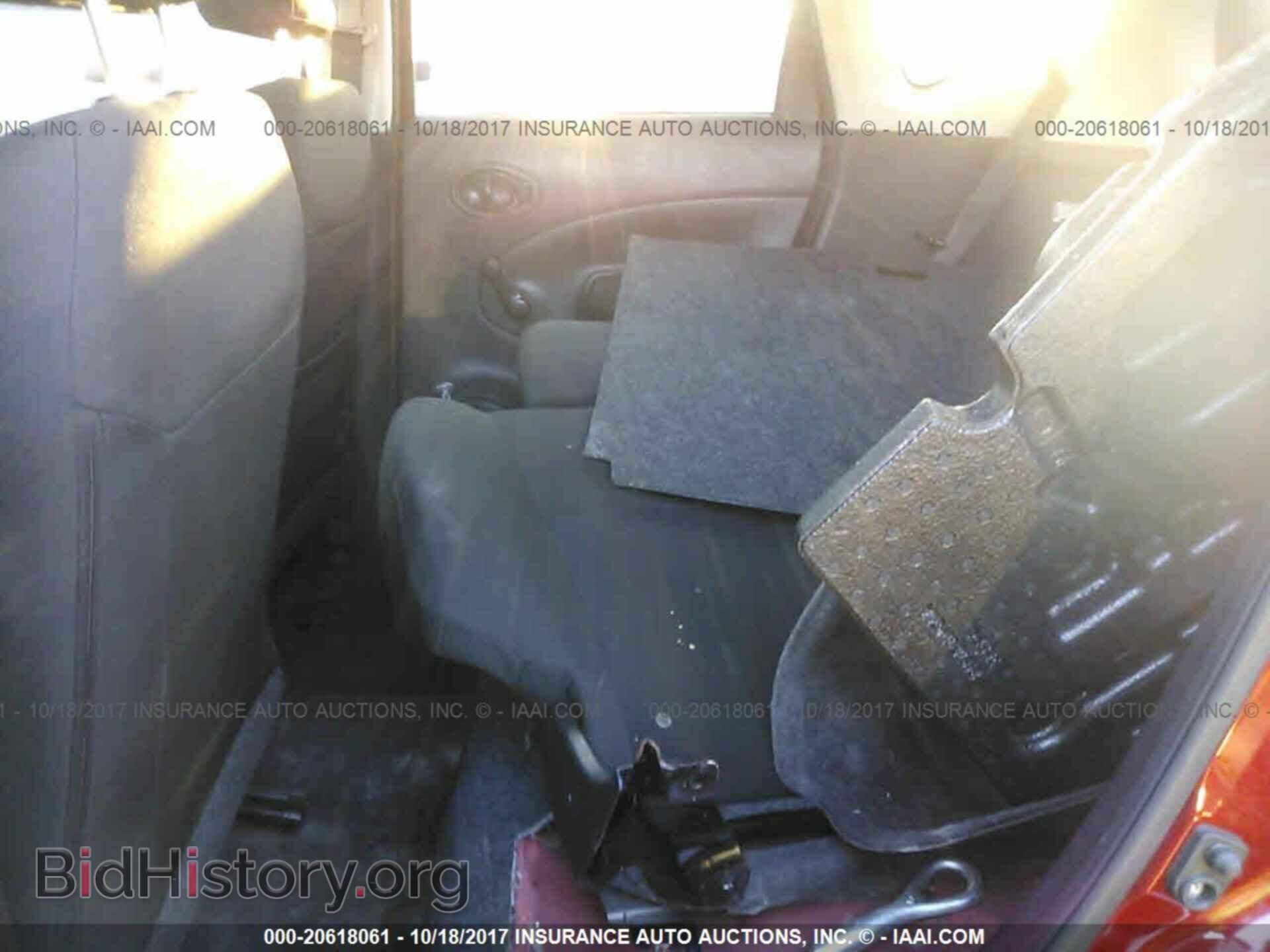 2015 Nissan Versa note - VIN: 3N1CE2CP5FL389395 - Фото 8