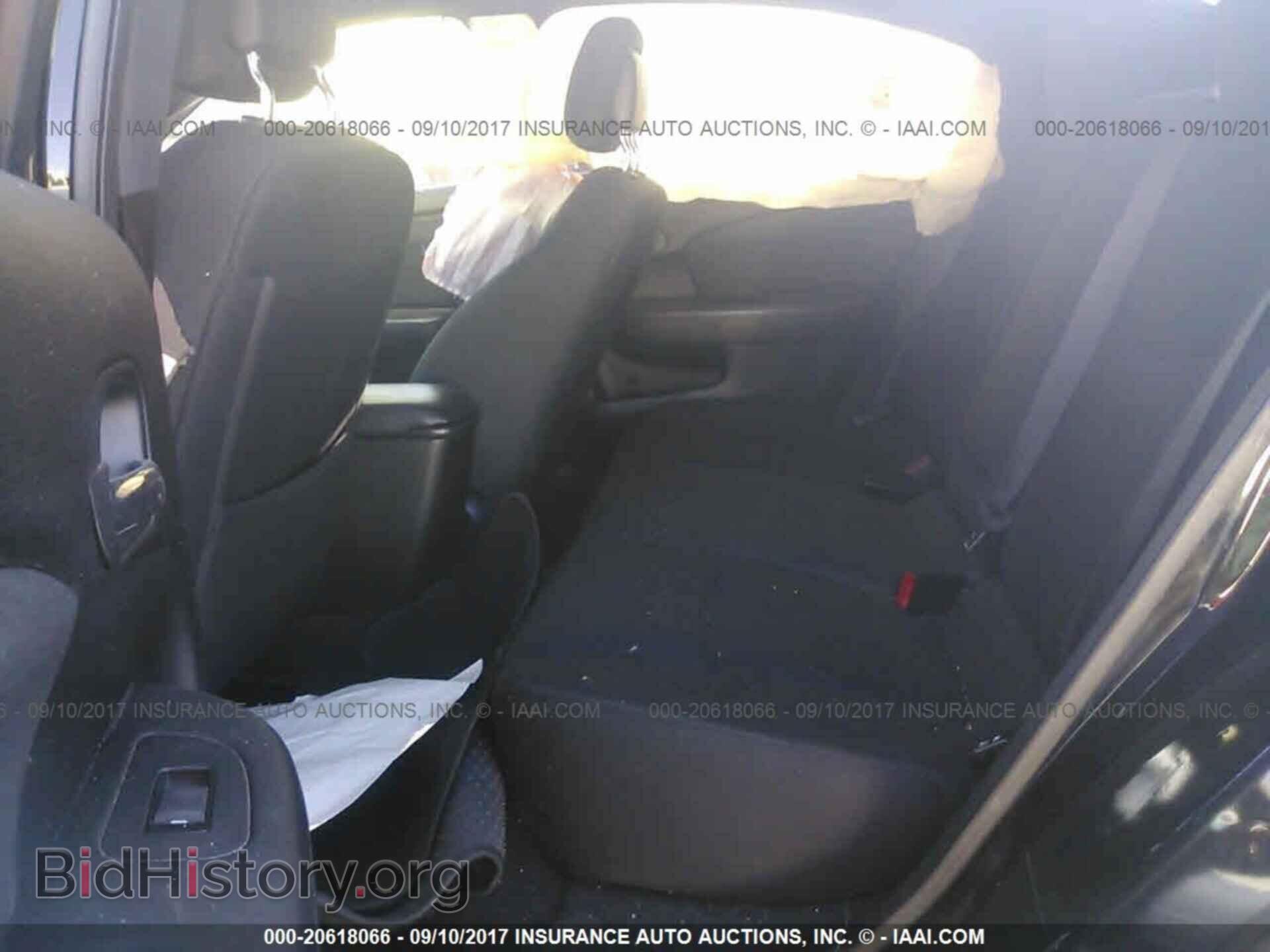 2012 Chrysler 200 - VIN: 1C3CCBAB6CN157981 - Photo 8