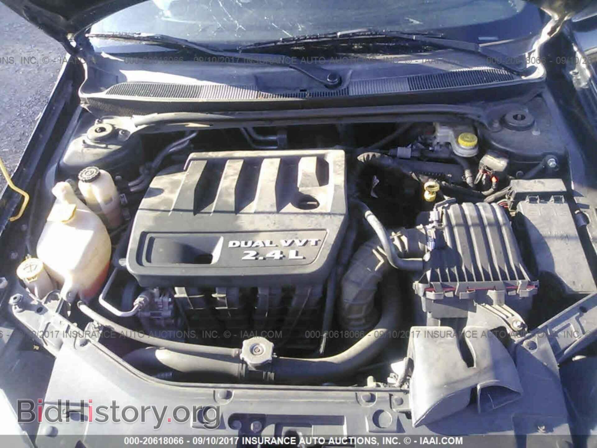 2012 Chrysler 200 - VIN: 1C3CCBAB6CN157981 - Photo 10