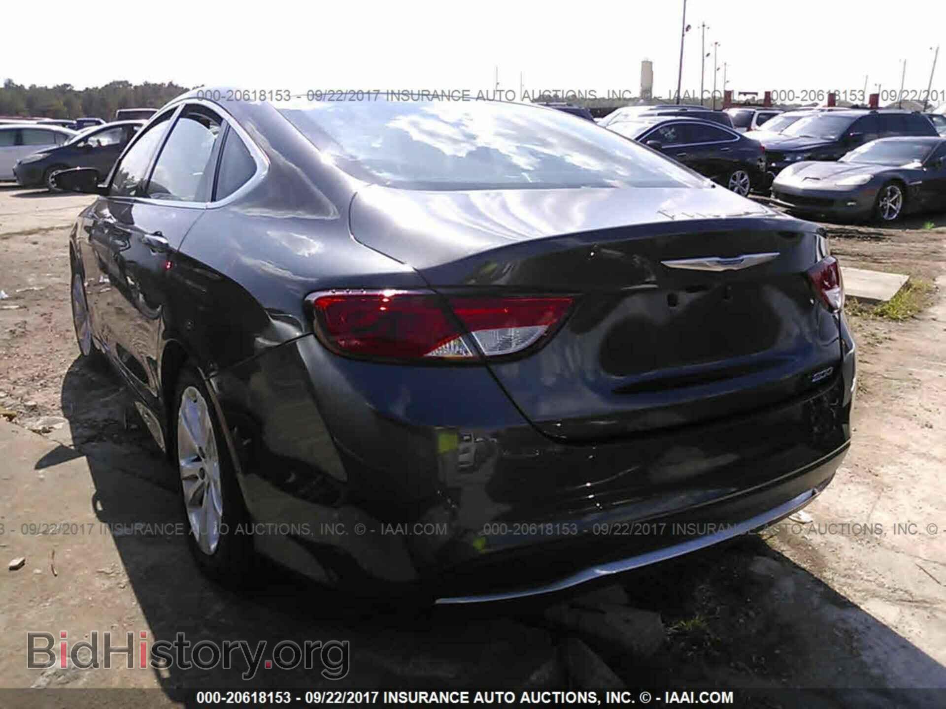 2016 Chrysler 200 - VIN: 1C3CCCAB3GN123587 - Фото 3