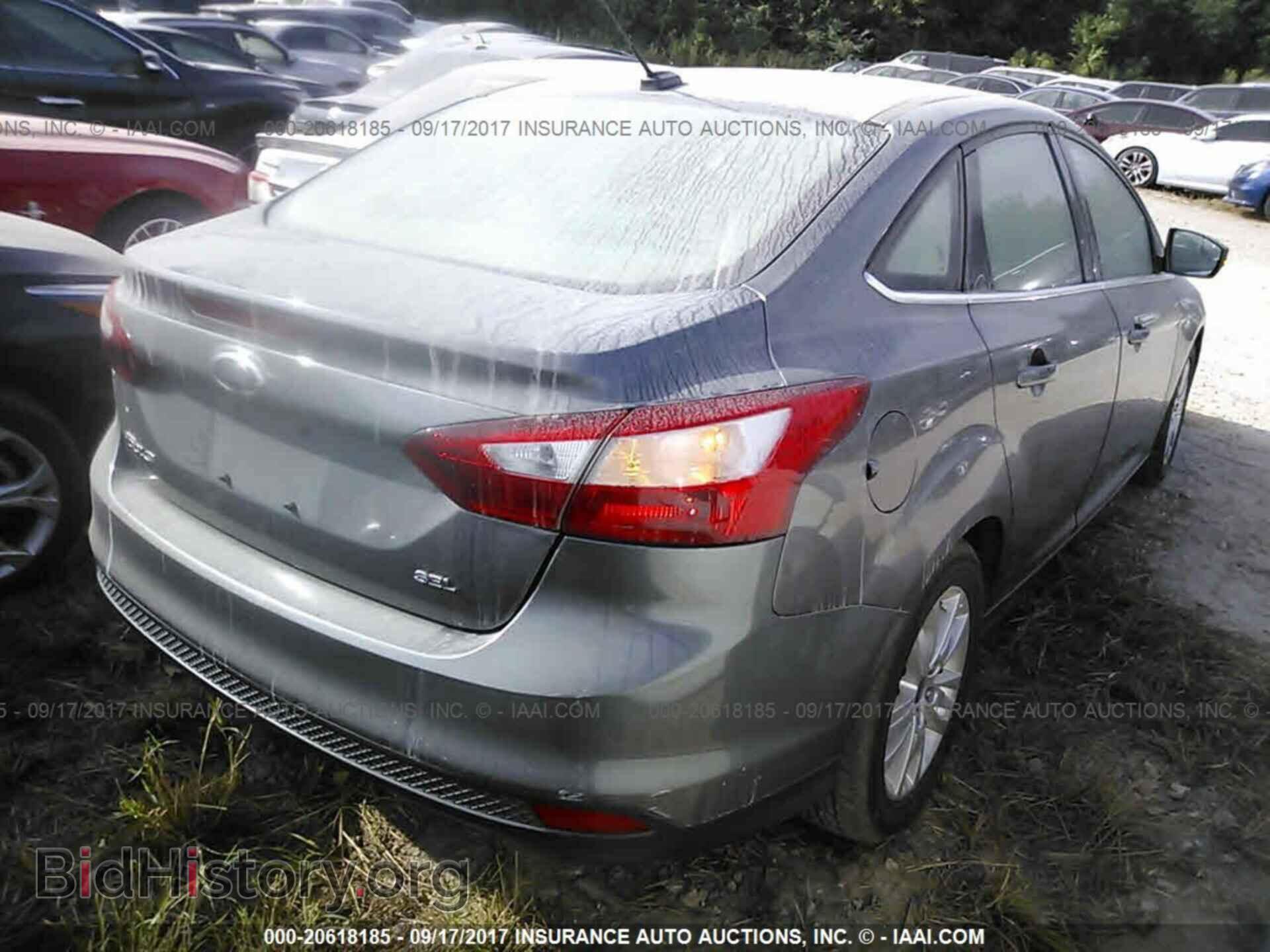 2012 Ford Focus - VIN: 1FAHP3H23CL142146 - Фото 4