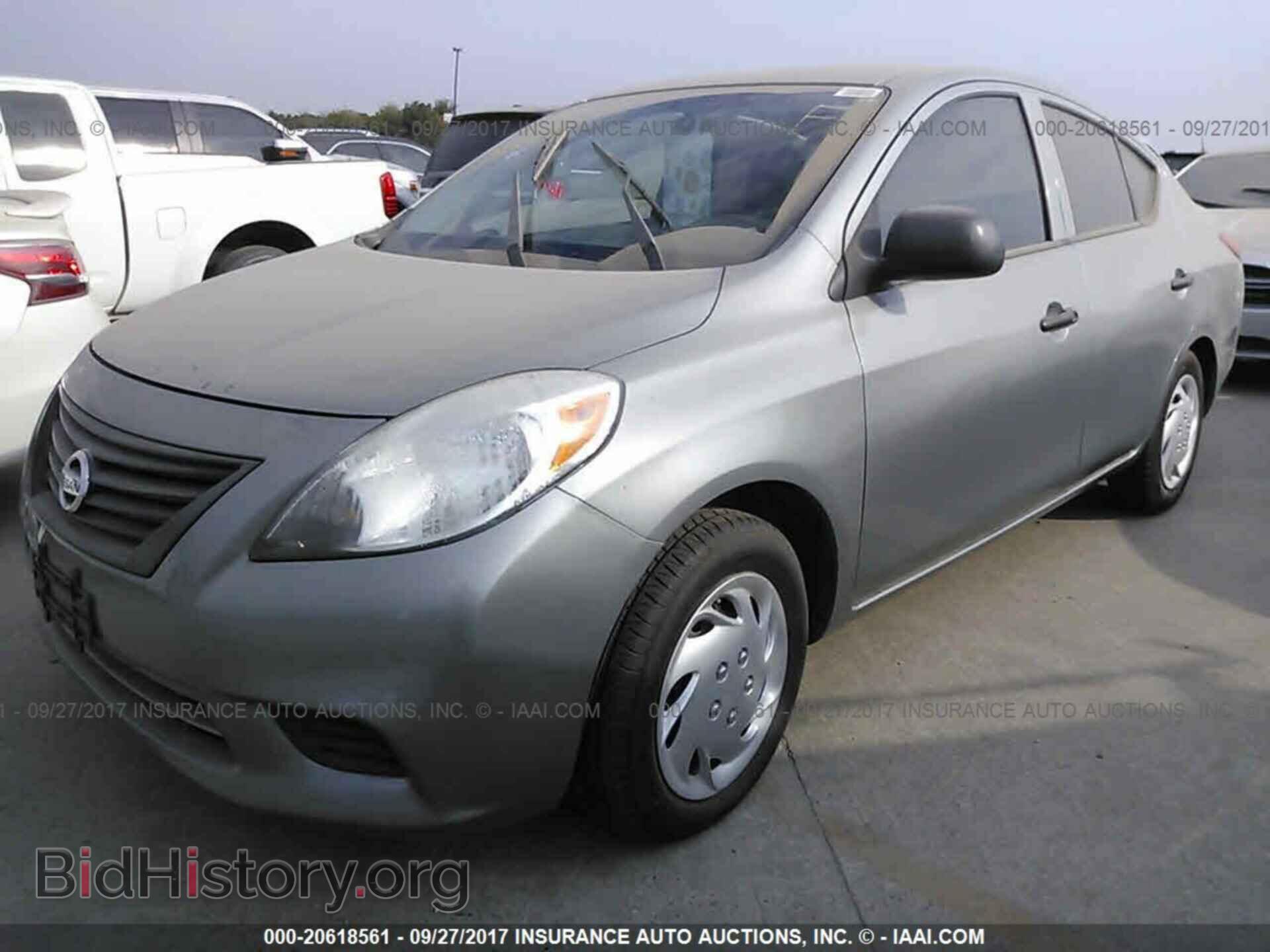 2014 Nissan Versa - VIN: 3N1CN7APXEL848063 - Фото 2