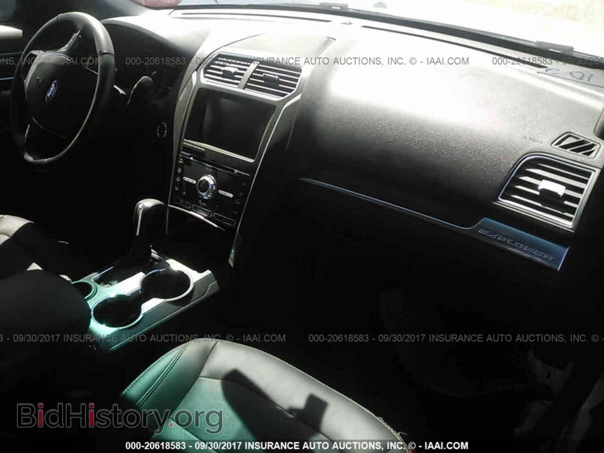 2016 Ford Explorer - VIN: 1FM5K7F82GGA99052 - Photo 5