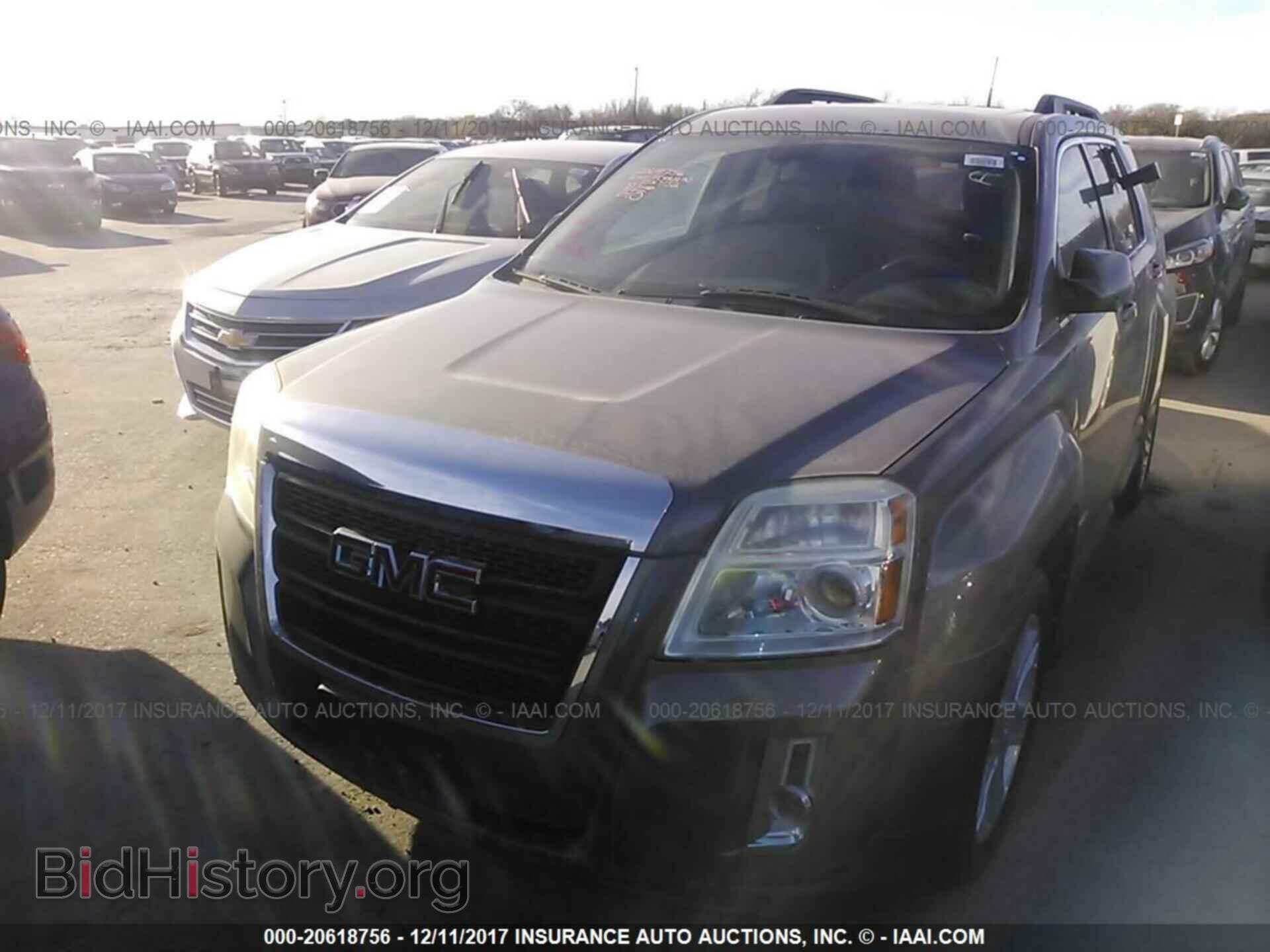 2011 Gmc Terrain - VIN: 2CTFLVEC5B6426508 - Photo 2