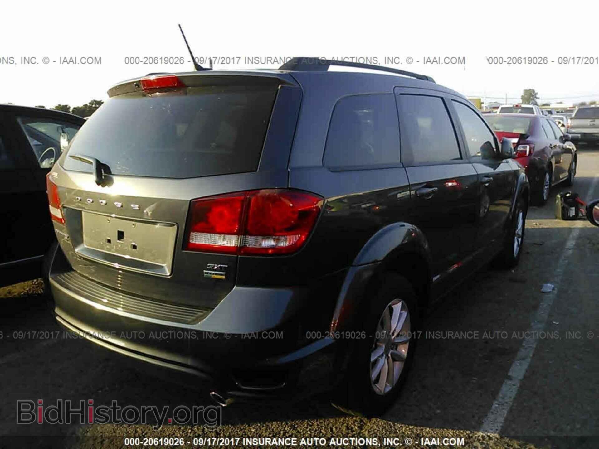 2017 Dodge Journey - VIN: 3C4PDCBG5HT533278 - Фото 4