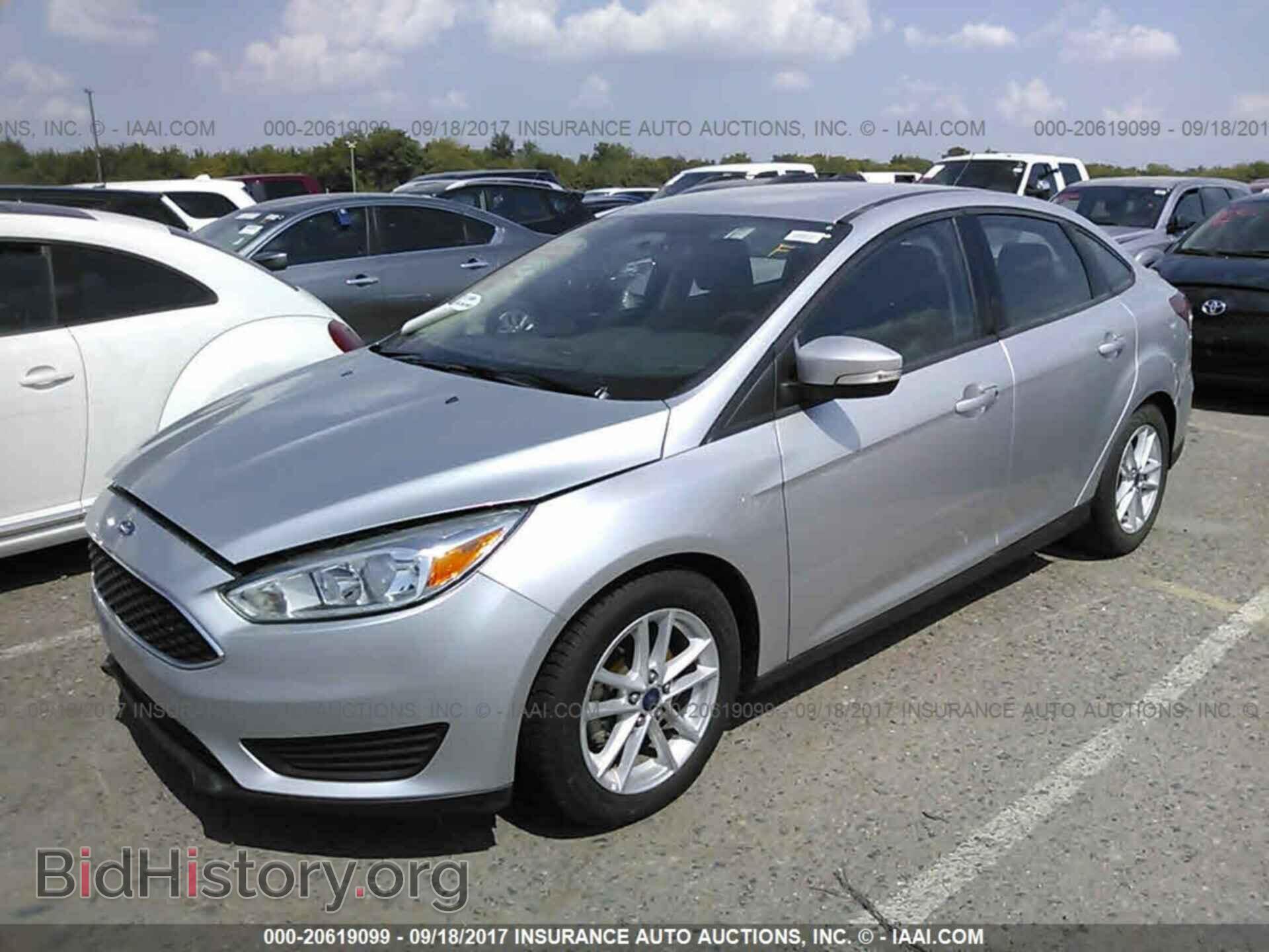 2016 Ford Focus - VIN: 1FADP3F29GL235616 - Фото 2