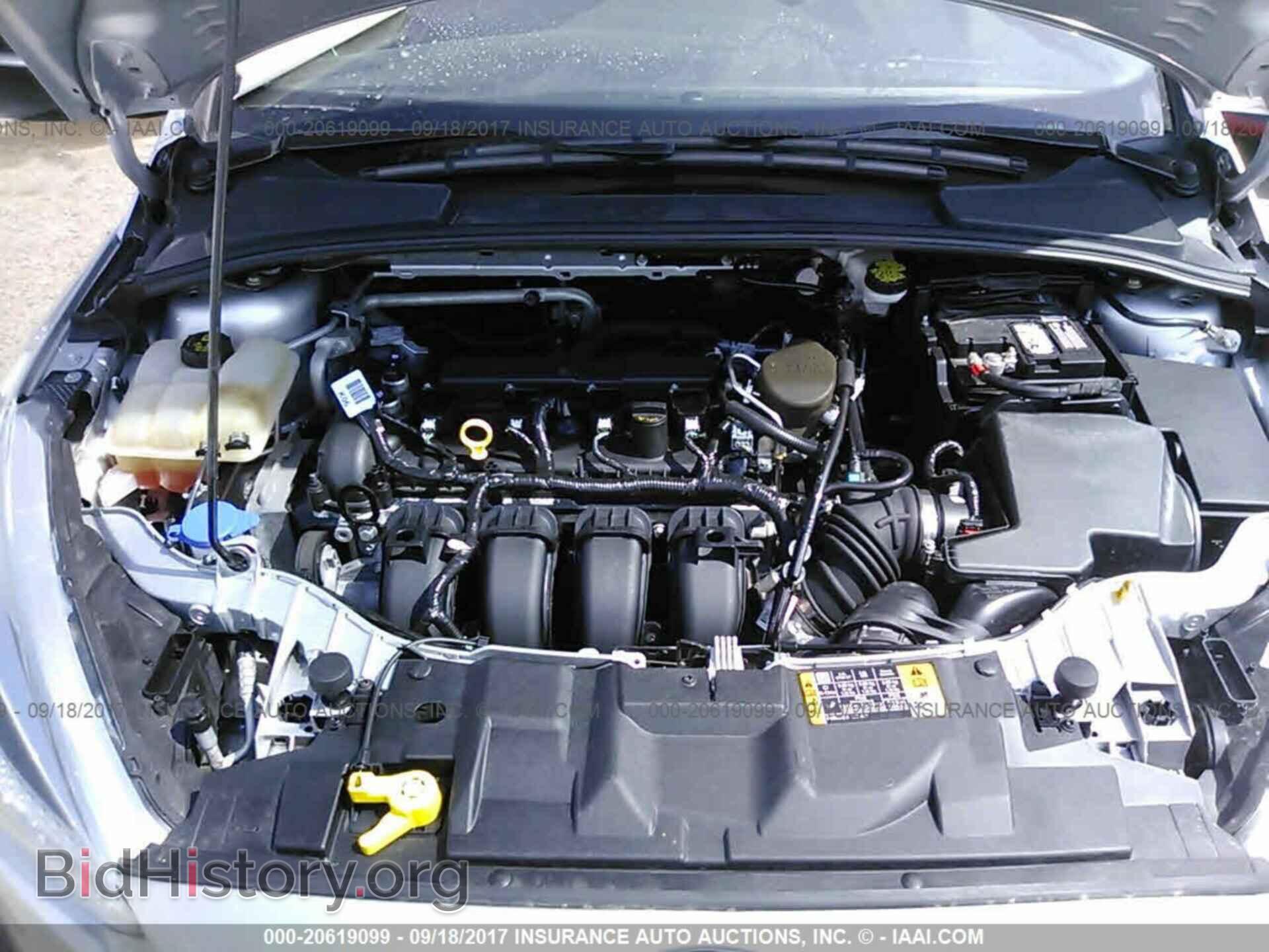 2016 Ford Focus - VIN: 1FADP3F29GL235616 - Фото 10
