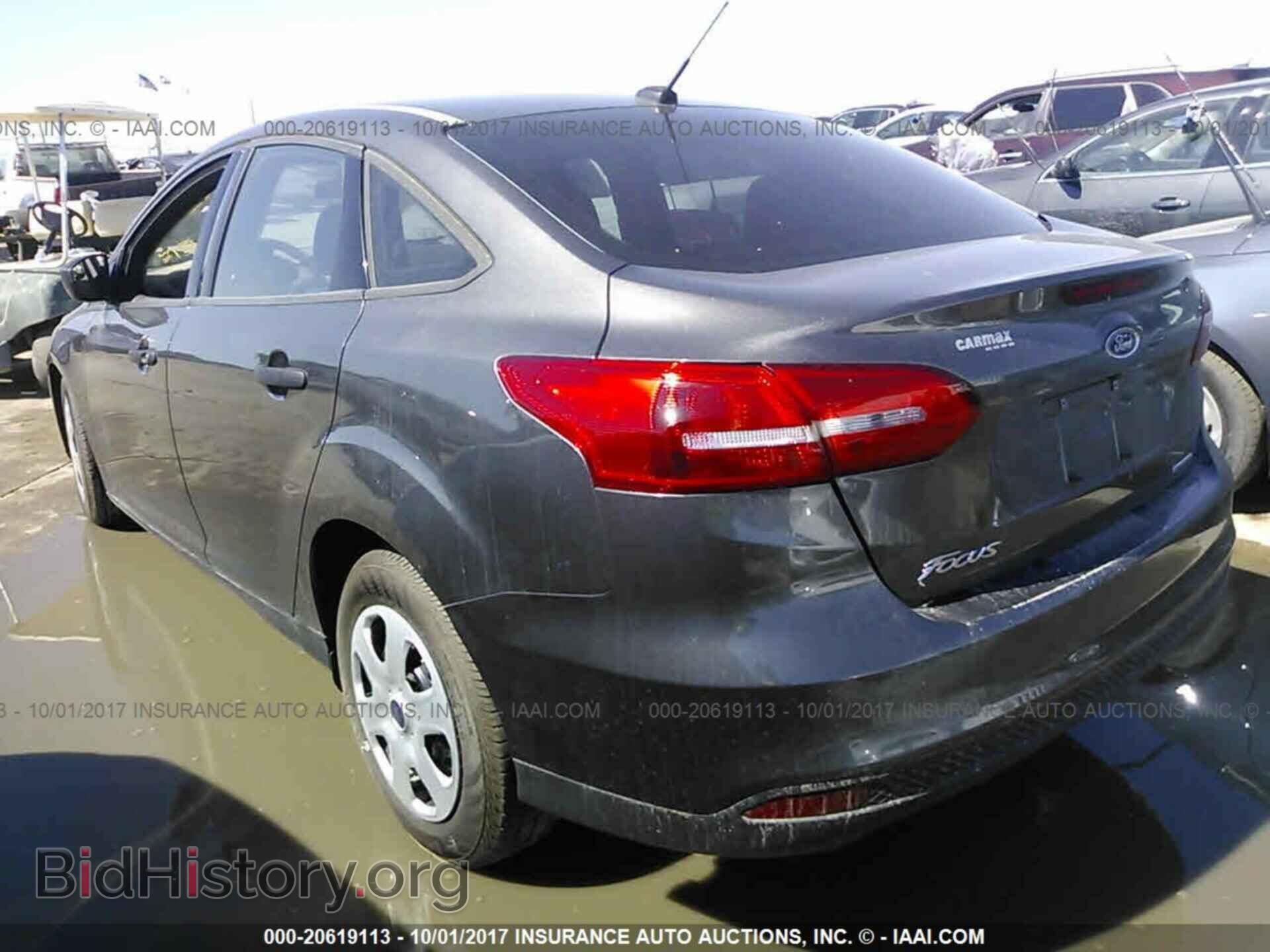 2016 Ford Focus - VIN: 1FADP3E20GL225655 - Фото 3
