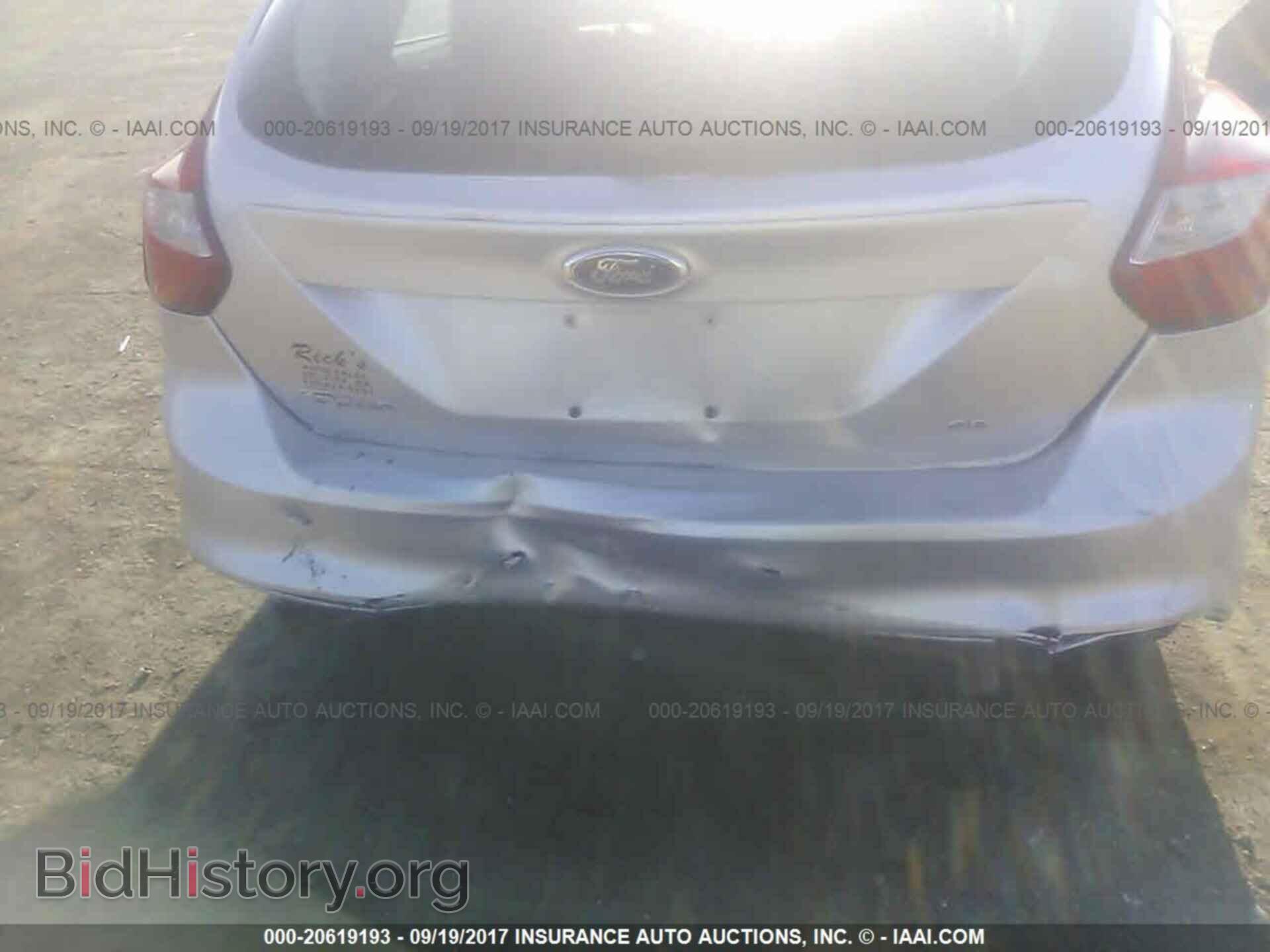 2012 Ford Focus - VIN: 1FAHP3K24CL250526 - Photo 6
