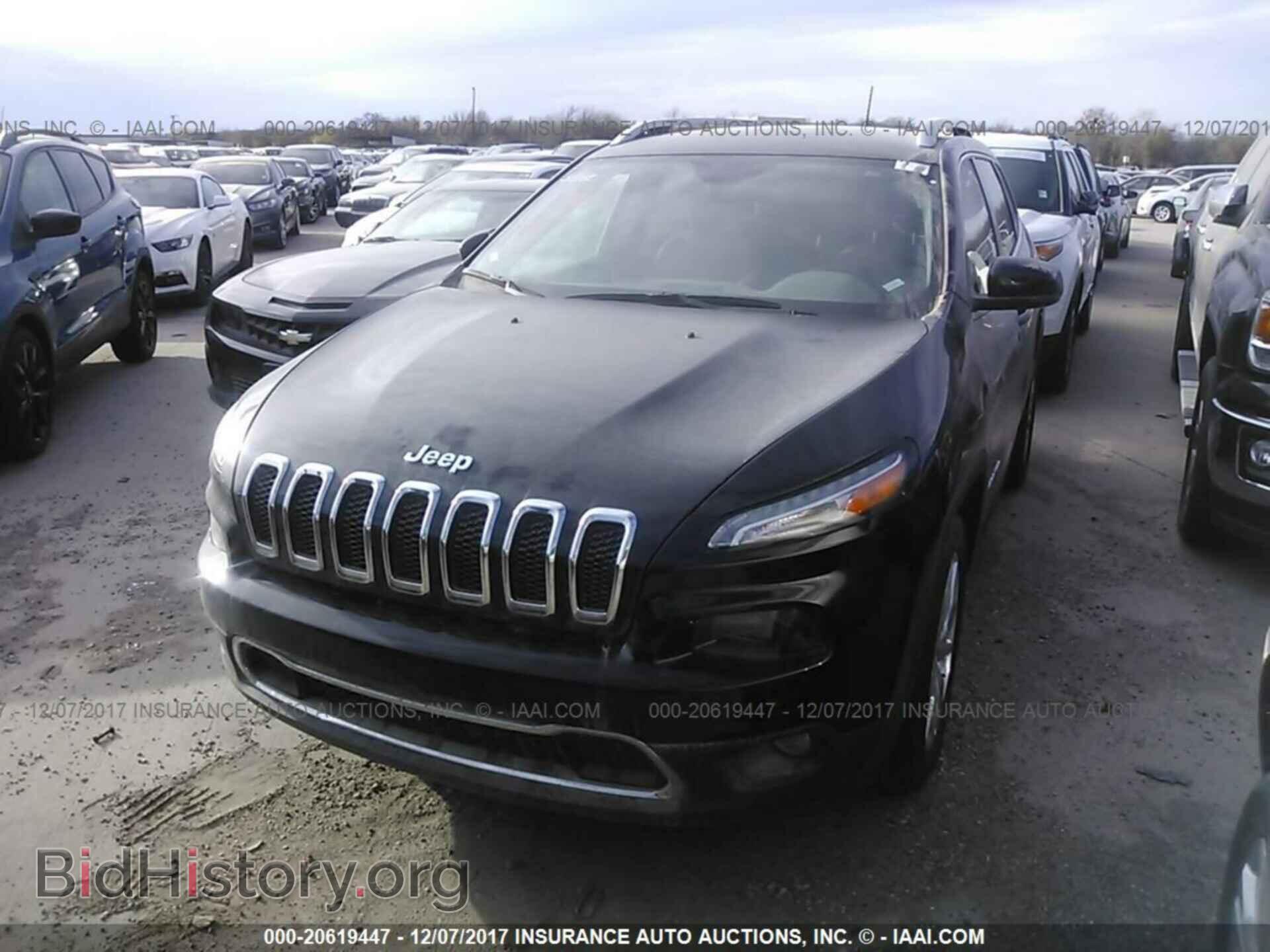 2017 Jeep Cherokee - VIN: 1C4PJLDBXHW522992 - Photo 6