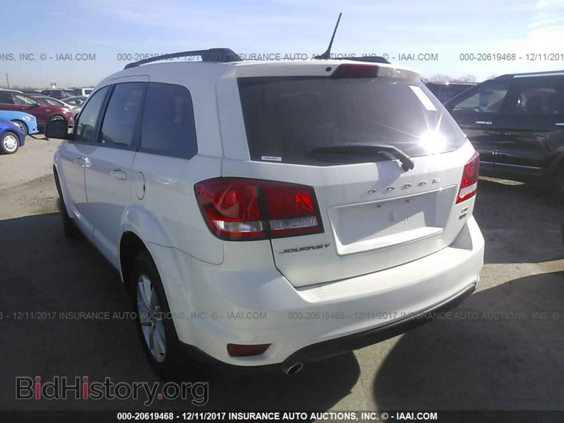 2017 Dodge Journey - VIN: 3C4PDCBG7HT509225 - Фото 3