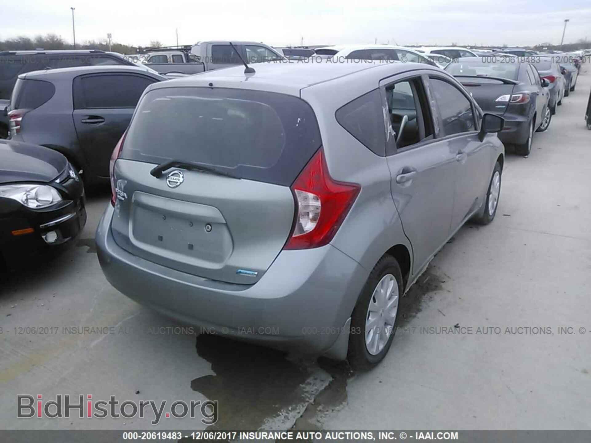 2015 Nissan Versa note - VIN: 3N1CE2CP9FL371188 - Photo 4