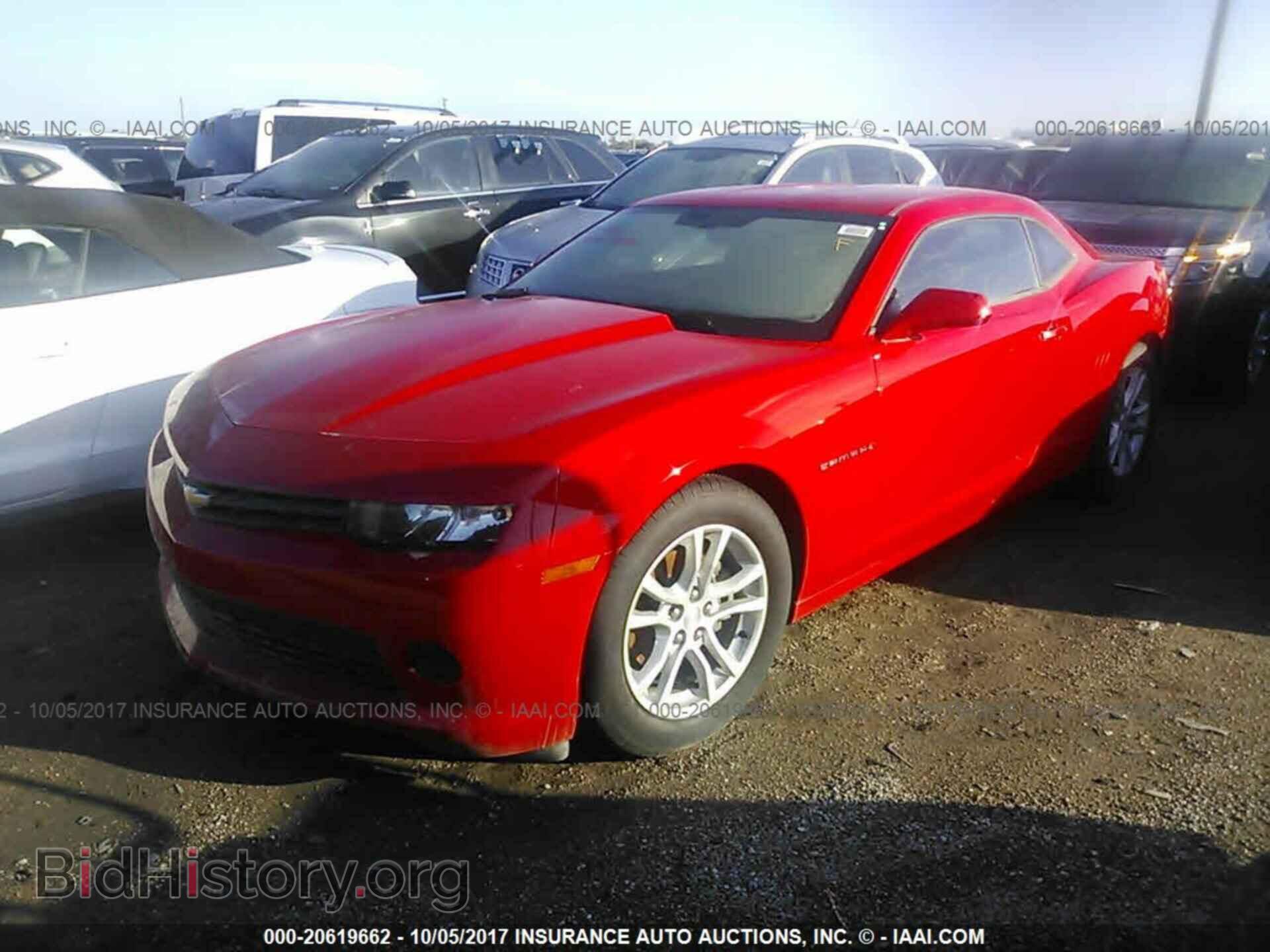 2015 Chevrolet Camaro - VIN: 2G1FB1E32F9232099 - Photo 2
