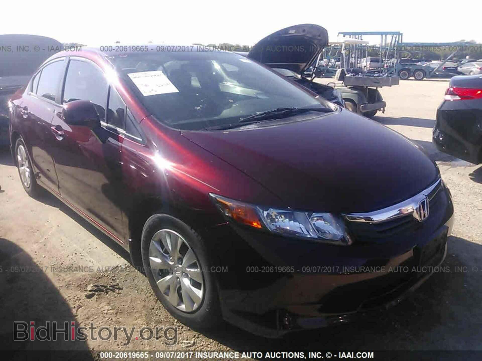 Photo 2HGFB2F56CH575174 - Honda Civic 2012