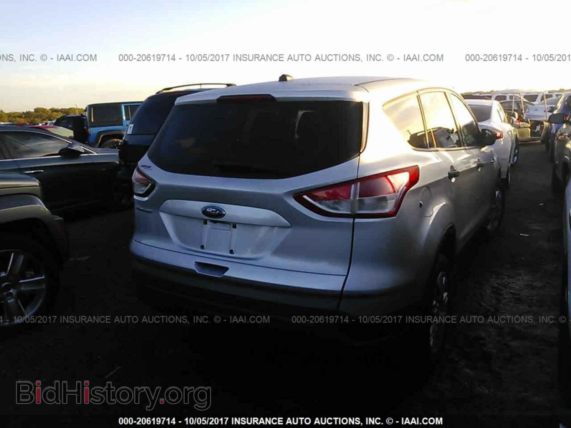 2014 Ford Escape - VIN: 1FMCU0F76EUB86189 - Photo 4