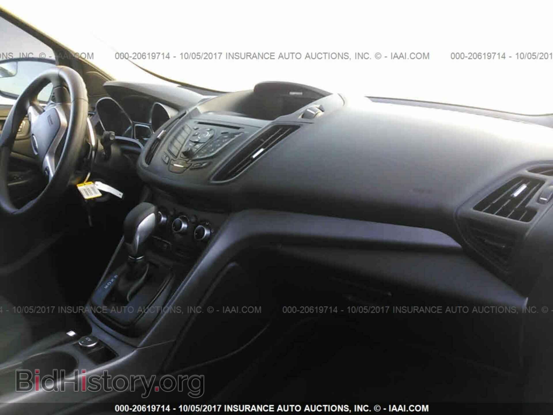 2014 Ford Escape - VIN: 1FMCU0F76EUB86189 - Photo 5
