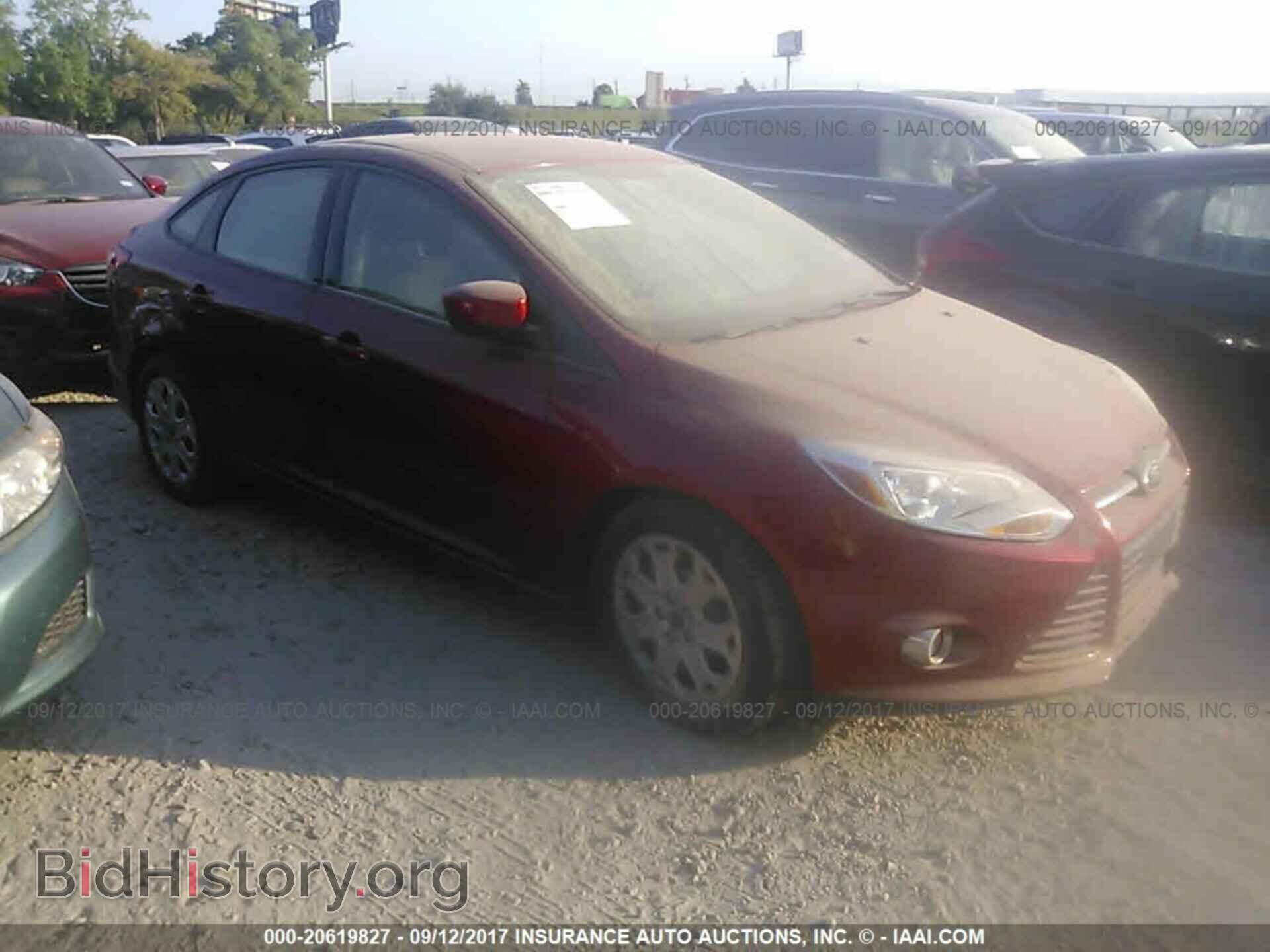 Photo 1FAHP3F26CL435185 - Ford Focus 2012