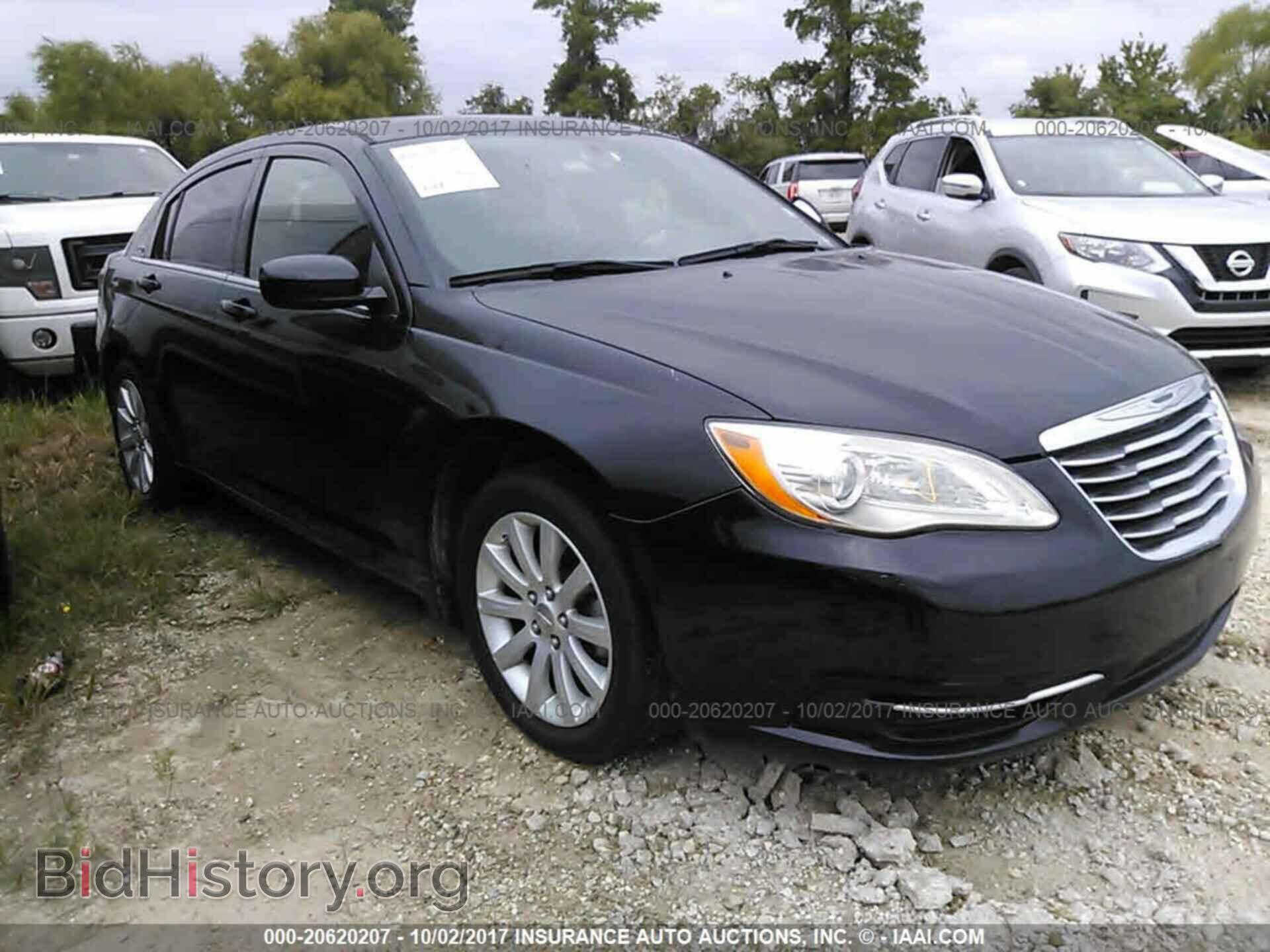 Photo 1C3CCBBB4EN136824 - Chrysler 200 2014